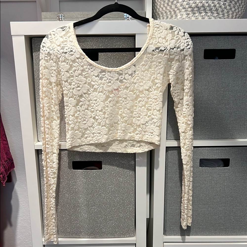 Elegant Cream Lace Crop Top